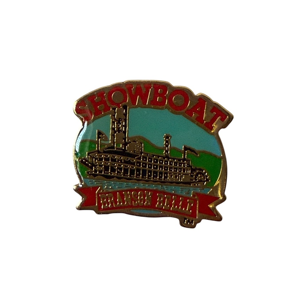 Showboat Branson Belle Enamel Pin Vintage Missouri Riverboat Souvenir Gold Tone